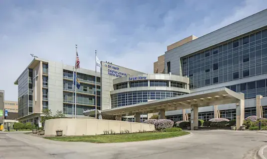 Bergan Mercy Hospital exterior