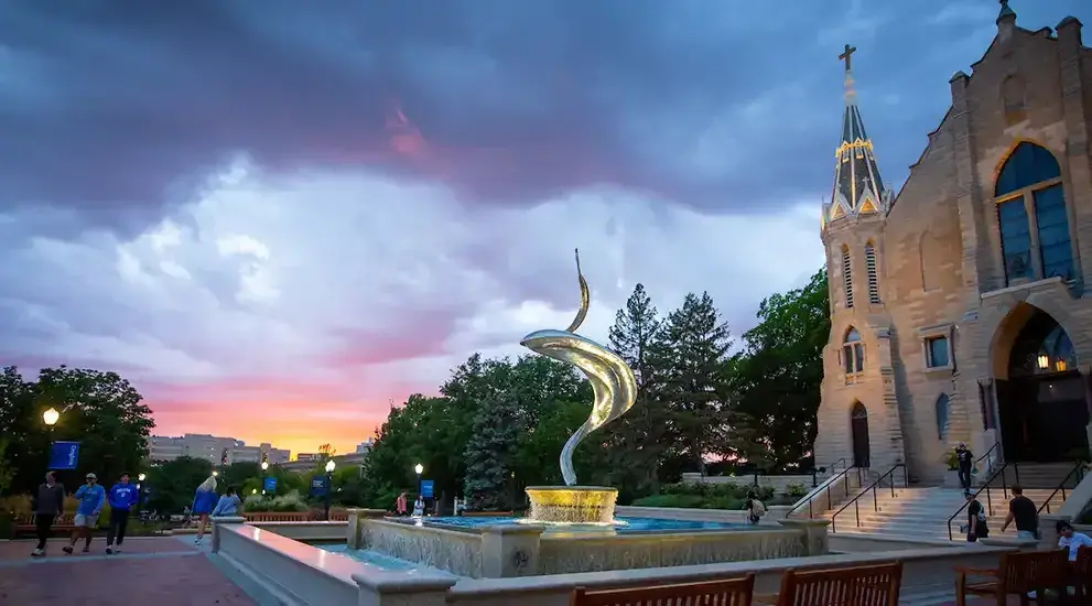 Mall flame fountain at sunset.
